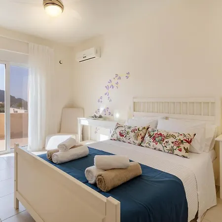 Panorama Homes *